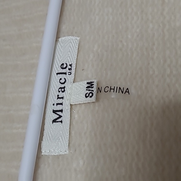 Beige V-Neck Sweater Vest - Picture 2 of 3